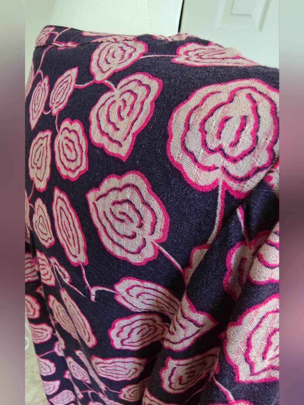 Maeve Anthropologie Cathy Pleated V-Neck Floral Blouse Top Pink Purple XS - Picture 5 of 8